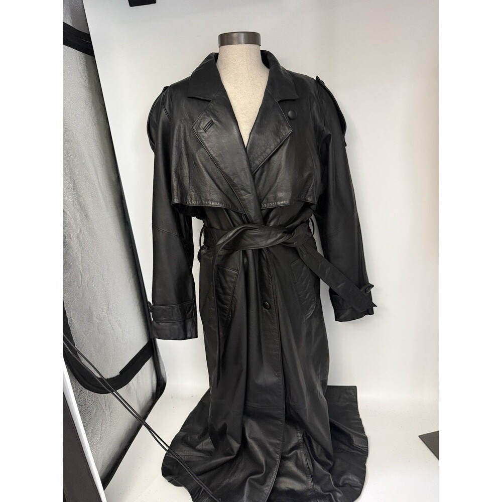 Wilsons Leather Women’s Black Leather Long Trench Coat Belted Snap Button Medium